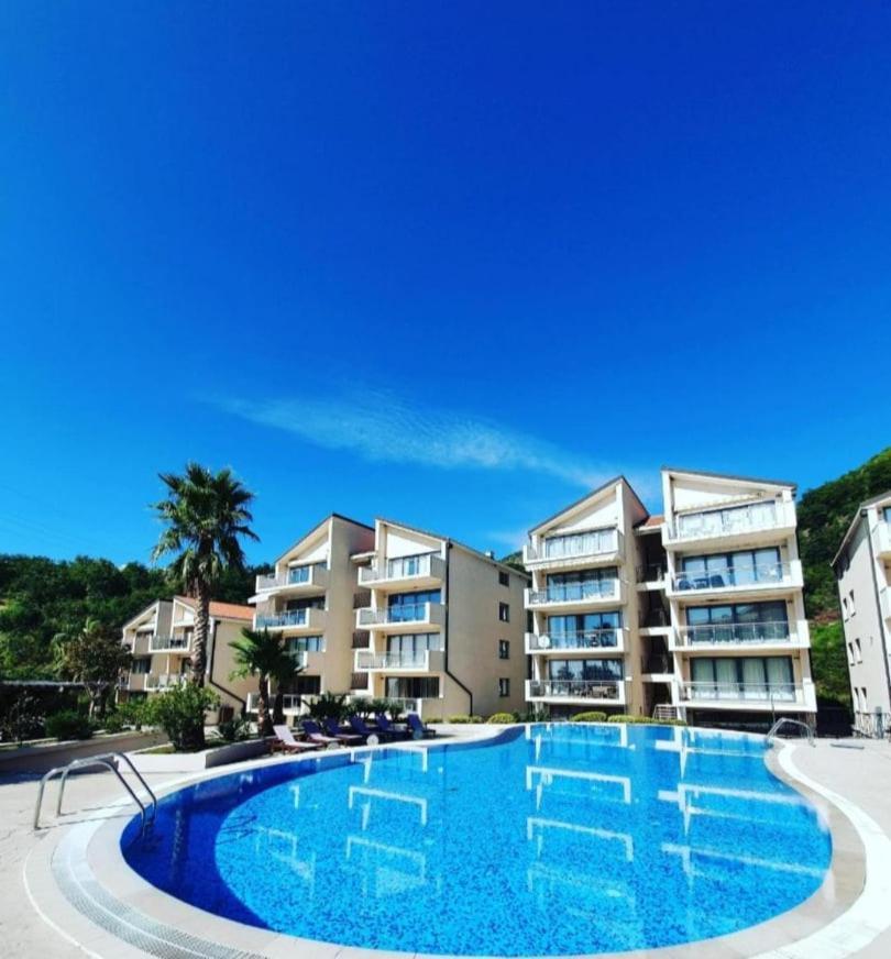 Blue Horizon Apartment Resort Будва Экстерьер фото