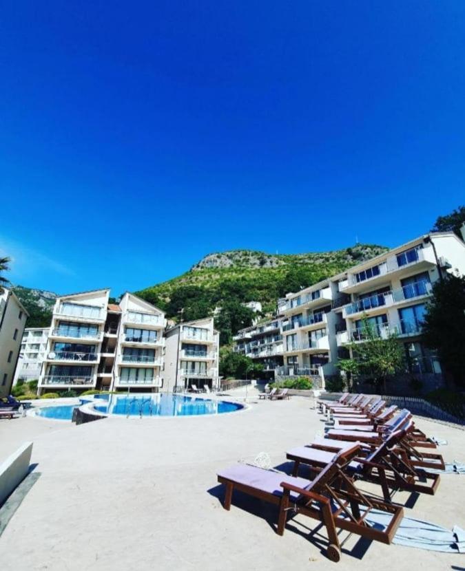 Blue Horizon Apartment Resort Будва Экстерьер фото