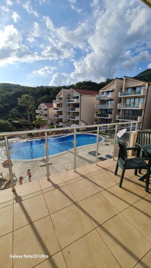 Blue Horizon Apartment Resort Будва Экстерьер фото